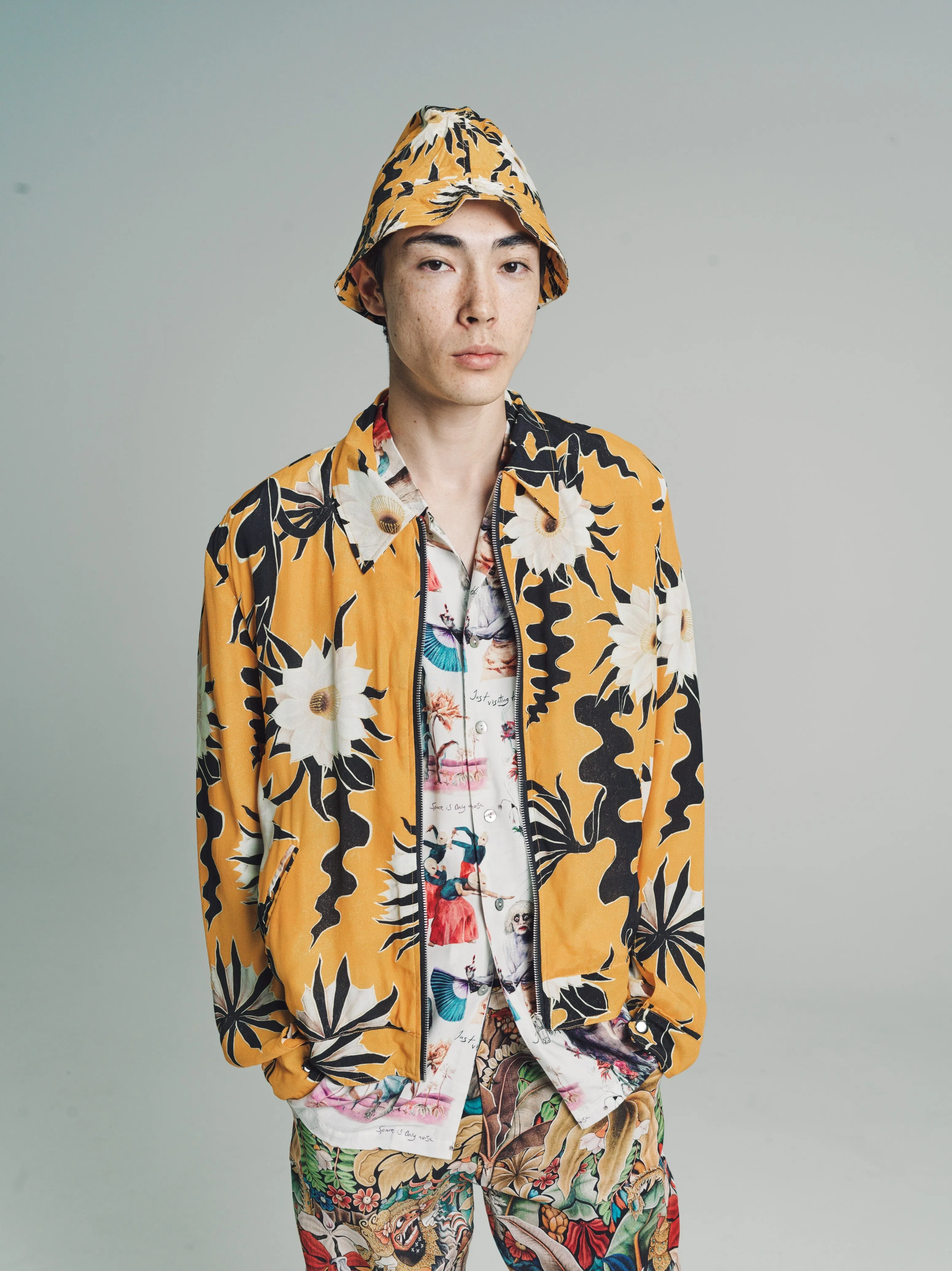 'Epiphyllum' Floral Print Zip Blouson Jacket