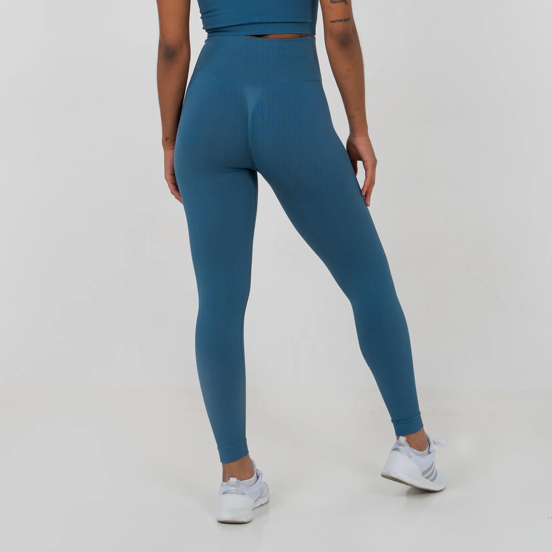 Legacy - Bliss Blue Scrunch Leggings