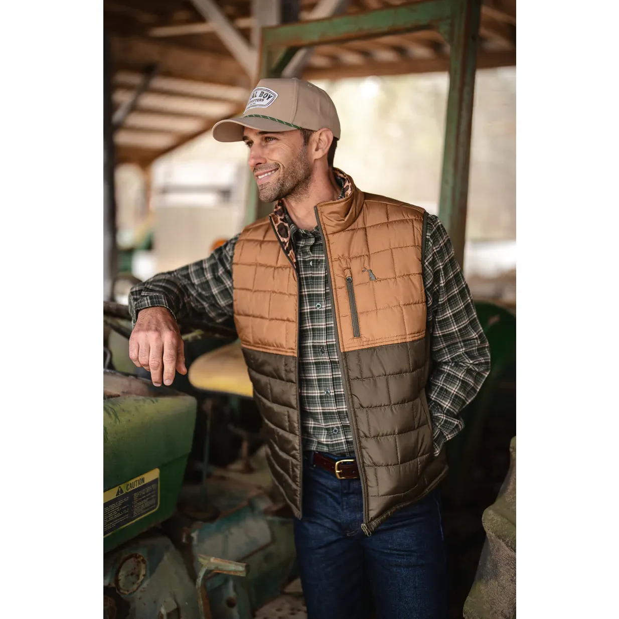 MEN'S DUCK DOWN REVERSIBLE VEST