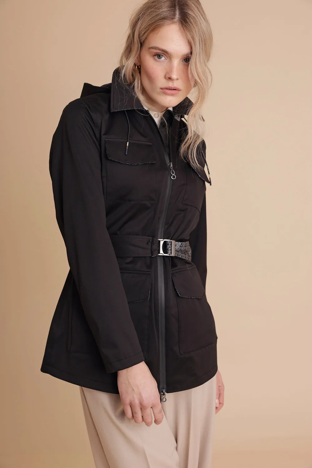 Stretchy 4-Pocket Coat - Black