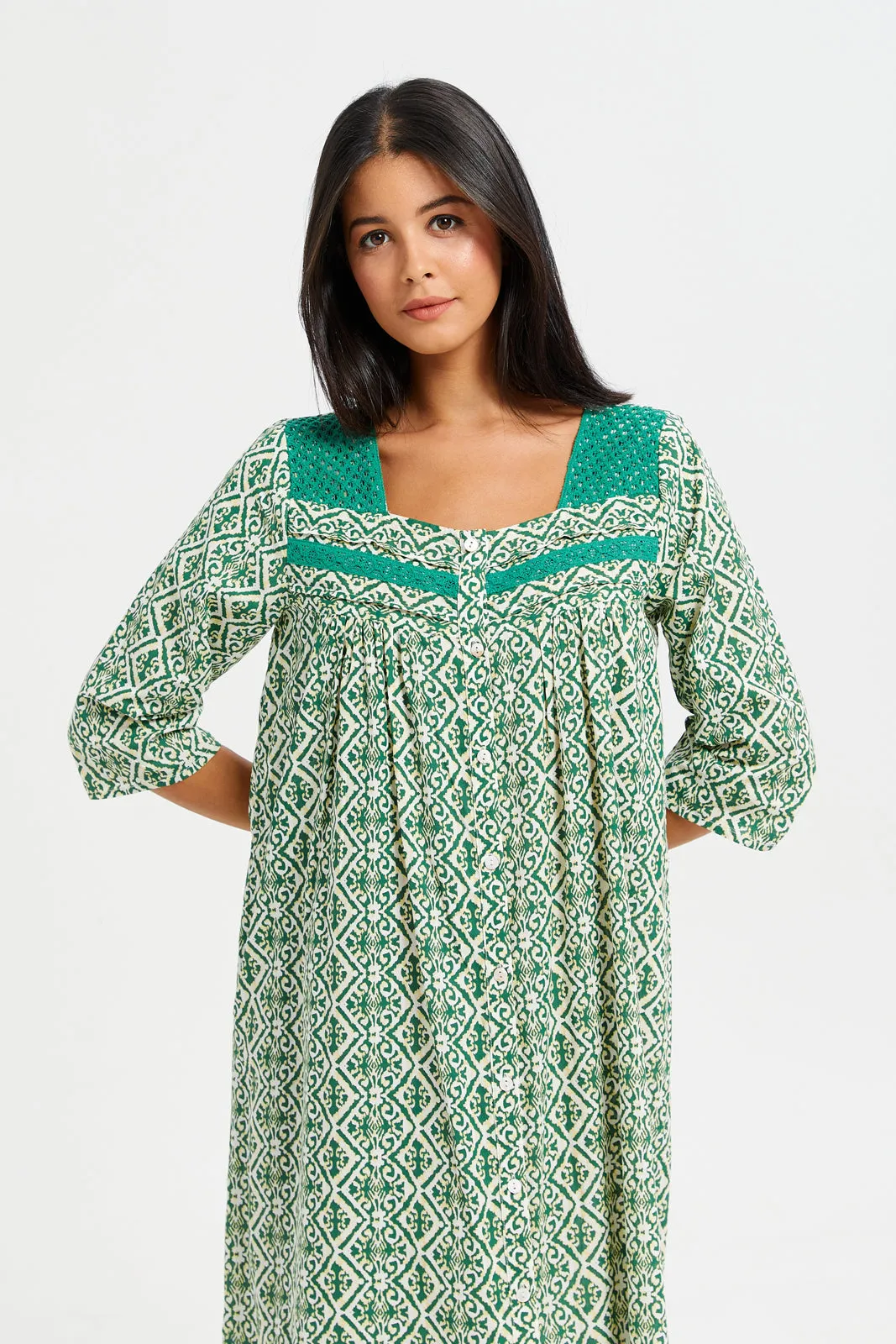 Women Green Printed Raglan Nightgown